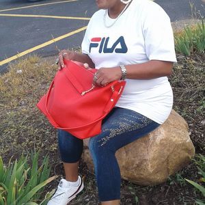 Meet your Posher, Roslyn